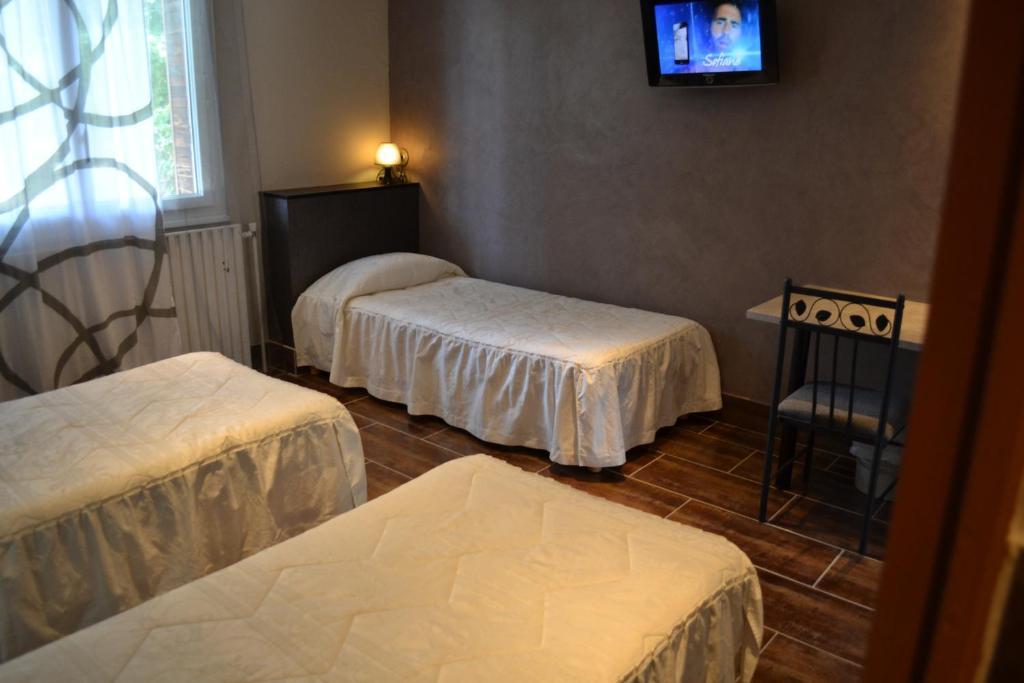 فندق Relais 500 De Vienne Chonas-lʼAmballan الغرفة الصورة